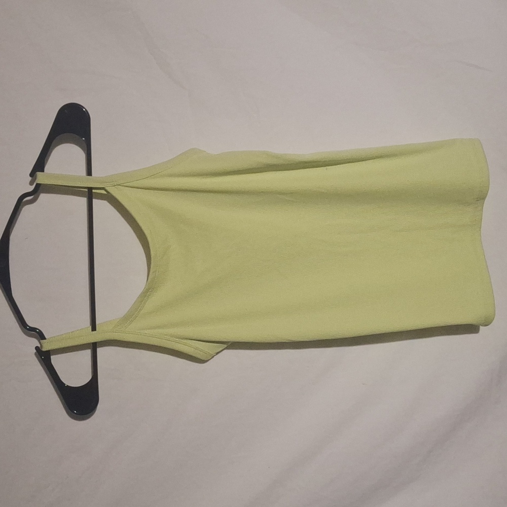 WOMEN'S TANK TOP (LIME GREEN) ~ SIZE M(7~9)